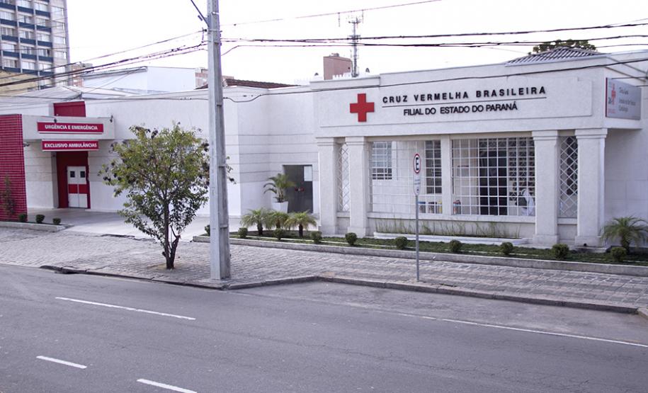 servidores do Executivo atendidos no Cruz Vermelha O Cruz Vermelha atenderá os servidores de Curitiba, Região Metropolitana e Litoral