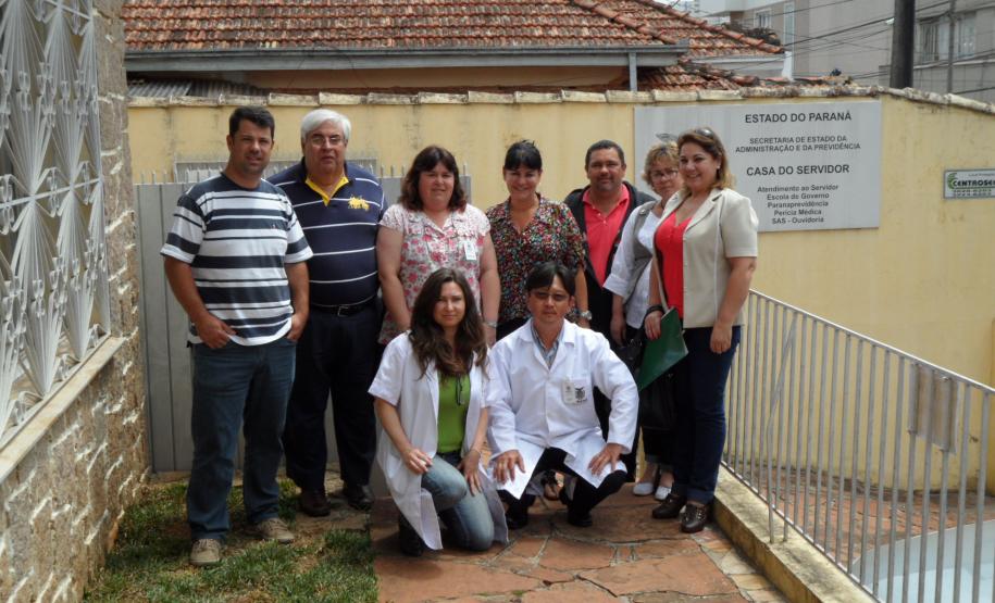 Equipe de Curitiba em visita à unidade de Ponta Grossa