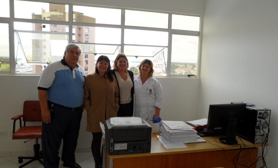 Equipe de Curitiba em visita a Paranaguá