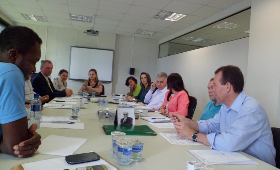 Os servidores estiveram reunidos com diretores da Secretaria da Administração e da Previdência no último encontro do ano