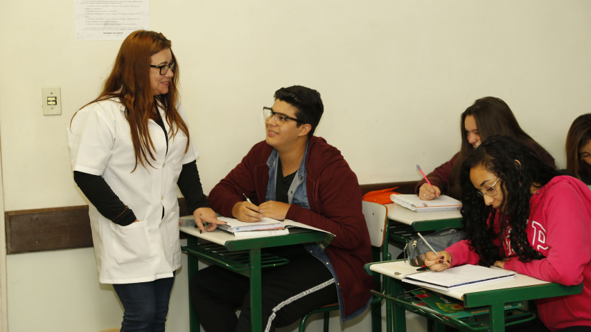 Concurso para professores do Estado tem mais de 76 mil inscritos; provas serão em junho